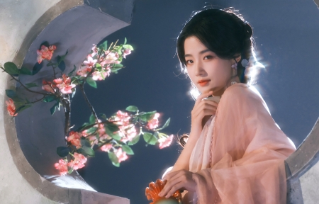 热辣滚烫电影海报